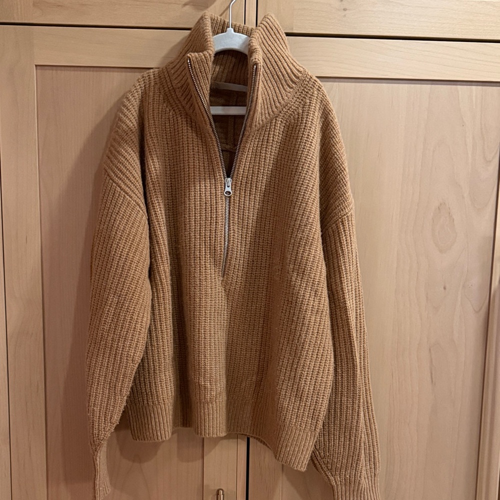 Everlane Women's Tan Sweater